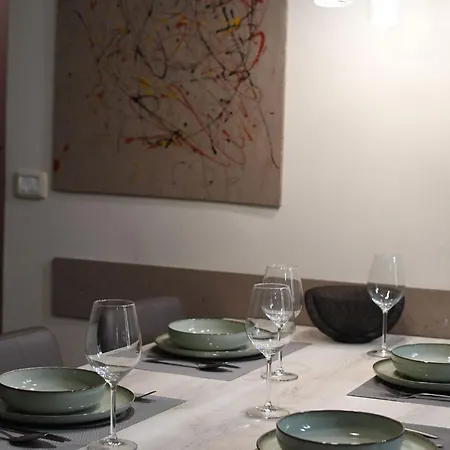 Apartamento Alice In Centro Vercelli